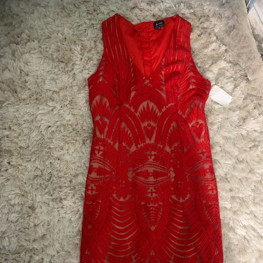 Bardot lace dress ✨ - Picture 2 of 4
